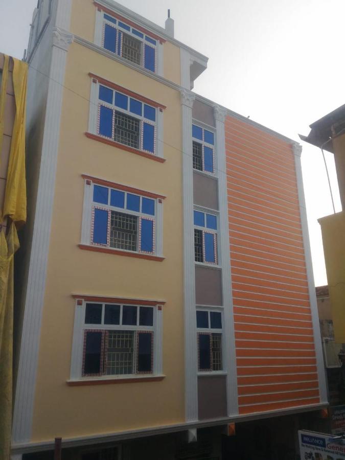 Hotel Grk Residency Gūduvāncheri Exterior foto